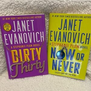 Janet Evanovich’s Stephanie Plum Series Book Set - Dirty Thirty & Now or Never
